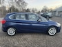 BMW 2-Serie Active Tourer 225xe Centennial Executive 225pk Automaat |  Plug in Hybride | Panorama dak | Navigatie | Cruise control | Dubbele bandenset