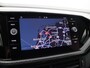 Volkswagen T-Cross 1.0 TSI Style | Stoelverwarming | Adaptive cruise control | Climate control | Achteruitrijcamera | Parkeersensoren voor en achter |