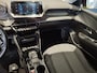 Peugeot e-208 EV Style 50 kWh | Climate control | Apple Carplay/Android Auto | Parkeersensoren