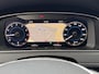 Volkswagen Golf 1.5 TSI 150pk DSG Highline Navigatie LED Stoelverwarming Massage Climate Control Virtual Cockpit