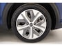 Kia e-Niro DynamicLine 64 kWh 3 fase [ Navi Adapt.cruise Stoelverwarming Camera ]