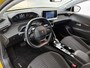 Peugeot e-208 EV Active 50 kWh 136pk | Accu SOH 93,5% | Navigatie | Climate Control | Cruise Control | Stoelverwarming | Armsteun | DAB+ radio | Keyless start | Regensensor | Automatisch dimlicht | Multifunctioneel stuurwiel |