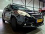 Peugeot 2008 1.2 PureTech 82PK Active + NAP|OH historie|2e eigenaar|Panorama|Trekhaak|Cruise|Airco|Navi|Sfeerverlichting