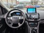 Ford Kuga 1.6 Titanium | Met o.a. panoramadak, navigatie, AppleCarPlay/AndroidAuto, camera en trekhaak!