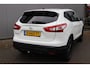 Nissan Qashqai 1.2DIG-T 116PK Connect EditionTrekhaak/Camera/Panoramadak/Parkeerhulp