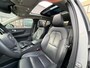 Volvo XC40 1.5 T5 261PK Plug-in hybrid Ultimate Bright SOH 99% | Skyroof | HK audio | A-Camera | Climate Pack | Pilot- Park Assist