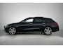 Mercedes-Benz CLA Shooting Brake 200 Business Solution AMG (SFEERVERLICHTING, ELEKT. STOELEN, PANORAMADAK, 1e EIGENAAR)