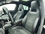 Mercedes-Benz CLA Shooting Brake 200 Business Solution AMG (SFEERVERLICHTING, ELEKT. STOELEN, PANORAMADAK, 1e EIGENAAR)
