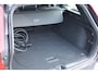 Volvo V60 T6 Plug-in hybrid AWD Plus Dark | Semi elektrische trekhaak | Premium audio by Harman Kardon | Stoelverwarming voor+achter | Stuurwielverwarming | Voorruit verwarming | Rondom zichtcamera |