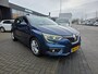 Renault Megane Estate 1.2 TCe Zen | Met navigatie, cruise control, parkeersensoren voor + achter, climate en LED dagrijverlichting