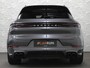 Porsche Cayenne 3.0 E-Hybrid | 360 Camera | ACC | Sport-Design | Panorama | Soft-Close | Nachtzicht | Stoelventilatie | BOSE | Sport-Chrono | Luchtvering | Trekhaak | Stoelverwarming V+A  | Sport-Uitlaat | Matrix-LED | 22'' | Keyless-Entry | Stuurverwarming | Comfortstoelen | Memory | Carplay |