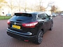 Nissan Qashqai 1.2 Tekna PANORAMADAK..... 360 CAMERA NAVI TEL CRUISECONTROL.... STOEL VERWARMING VOORRUIT VERWARMING....