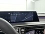 Peugeot e-5008 GT 73 kWh 210pk Automaat | Warmtepomp | 3 Fase | Schuif-/Kanteldak | Navigatie | Achteruitrijcamera | Elektrische achterklep | Adaptieve cruise control | Apple Carplay/Android Auto | Dodehoekdetectie | Keyless Entry/Start | Full-LED Koplampen | 19" LMV |