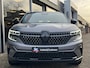 Renault Espace E-Tech full hybrid 200 esprit Alpine 7pers. Pano / 360 Cam / Mat Grijs / 4 Control / Pano / Elektr bed. Aklep