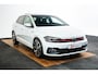 Volkswagen Polo 2.0 TSI GTI Panoramadak - ACC - Winterpakket - Spiegelpakket - Getinte Ruiten - Sound systeem Beats - Parkeerassistent - Licht/Zicht pakket - Proactieve inzittendenbescherming -
