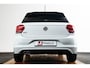 Volkswagen Polo 2.0 TSI GTI Panoramadak - ACC - Winterpakket - Spiegelpakket - Getinte Ruiten - Sound systeem Beats - Parkeerassistent - Licht/Zicht pakket - Proactieve inzittendenbescherming -