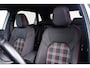Volkswagen Polo 2.0 TSI GTI Panoramadak - ACC - Winterpakket - Spiegelpakket - Getinte Ruiten - Sound systeem Beats - Parkeerassistent - Licht/Zicht pakket - Proactieve inzittendenbescherming -