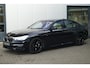 BMW 7-Serie 750i xDrive High Executive / Pano / HUD / H&K