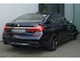 BMW 7-Serie 750i xDrive High Executive / Pano / HUD / H&K
