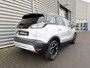 Opel Crossland 1.2 Turbo Ultimate | Achteruitrijcamera | Alcantara bekleding | Navigatiesysteem | Parkeersensoren voor en achter |
