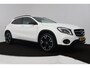 Mercedes-Benz GLA 200 Premium Plus (STOELVERWARMING, ACHTERUITRIJCAMERA, CRUISE CONTROL, PARKEERSENSOREN, NAVIGATIE)