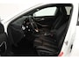 Mercedes-Benz GLA 200 Premium Plus (STOELVERWARMING, ACHTERUITRIJCAMERA, CRUISE CONTROL, PARKEERSENSOREN, NAVIGATIE)