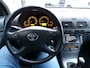 Toyota Avensis Wagon 1.8 VVTi Luna Business NIEUWE  APK,LEDER, CLIMA , TREKHAAK !!!