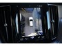 Volvo XC60 2.0 T8 Recharge AWD R-Design 392pk Panoramadak/Stoelverwarming/360Camera