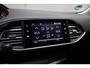 Peugeot 308 SW 1.2 PureTech Blue Executive | Trekhaak | Panoramadak | Navigatie