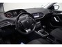 Peugeot 308 SW 1.2 PureTech Blue Executive | Trekhaak | Panoramadak | Navigatie