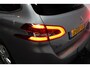 Peugeot 308 SW 1.2 PureTech Blue Executive | Trekhaak | Panoramadak | Navigatie