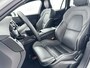 Volvo V60 T6 Recharge Ultra Dark | 19" | Sportstoelen | Trekhaak | Panoramadak | 360 Camera | Head-up | Harman Kardon | Elektr. verst. Stoelen | Full LED | Adaptieve Crusie | BLIS