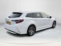 Toyota Corolla Touring Sports 1.8 Hybrid Business Plus | Navigatie | Stoelverwarming | Keyless entry | 17 inch LM-velgen |