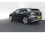 Volkswagen ID.4 First 204pk 77 kWh Trekhaak Camera Warmtepomp Stoelverwarming Navigatie