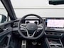 Volkswagen Tiguan 1.5 eHybrid 204pk DSG R-Line Edition | Panoramadak | Trekhaak | Massagestoelen