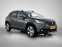 Peugeot 2008 1.2 GT-line 130pk | 1ste Eigenaar | Lederen Bekleding | Glazen Dak | Apple Carplay/Android Auto | Navigatie | Climate Control | Cruise Control | Achteruitrijcamera | 17" LMV |