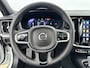 Volvo V60 T6 Recharge Ultra Dark | 19" | Sportstoelen | Trekhaak | Panoramadak | Head-up | 360 Camera | Harman Kardon | Elektr. verst. Stoelen | Full LED | Adaptieve Cruise | BLIS