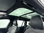 Volvo V60 T6 Recharge Ultra Dark | 19" | Sportstoelen | Trekhaak | Panoramadak | Head-up | 360 Camera | Harman Kardon | Elektr. verst. Stoelen | Full LED | Adaptieve Cruise | BLIS