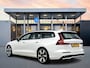 Volvo V60 T6 Recharge Ultra Dark | 19" | Sportstoelen | Trekhaak | Panoramadak | Head-up | 360 Camera | Harman Kardon | Elektr. verst. Stoelen | Full LED | Adaptieve Cruise | BLIS