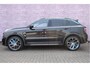 Lynk & Co 01 1.5 PHEV | Sportieve en Complete SUV met 1.800 kg trekgewicht | Elektrisch schuif/kanteldak | 20" LM velgen Adaptive Cruise Control | Premium Audio Systeem | Apple Carplay/Android Auto | Stoelverwarming | 360 gr. camera | Keyless Entry | Elektrisch verstelbare bestuurderstoel met geheugenfunctie