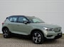 Volvo XC40 Recharge P8 AWD R-Design Automaat / Microtech Nubuck interieur / Sage Green metallic / Google Maps Navi
