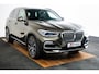 BMW X5 xDrive45e High Executive xLine - Panoramadak - Trekhaak - Comfortstoelen - Warmte Comfort Pack - Massage/Ventilatie stoelen - Comfort Access - Soft Close - Driving Assistant Professional - Harman Kardon -
