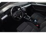 Volkswagen Passat Variant 1.5 TSI Comfort Business; Massage; Apple carplay; Camera; ACC; Dealeronderhouden
