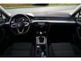 Volkswagen Passat Variant 1.5 TSI Comfort Business; Massage; Apple carplay; Camera; ACC; Dealeronderhouden