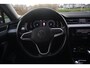 Volkswagen Passat Variant 1.5 TSI Comfort Business; Massage; Apple carplay; Camera; ACC; Dealeronderhouden