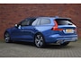 Volvo V60 T6 340PK Recharge AWD R-Design | Trekhaak | Climate Pro | Park Assist | Lighting |