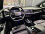 Audi Q4 e-tron 40 S edition 77 kWh | Trekhaak | Getint Glas | ACC | 20 Inch | Stoelverwarming