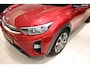 Kia Stonic 1.0 T-GDi DynamicPlusLine l Sportvelgen l Navigatie l Camera l Trekhaak l Privacy-glass