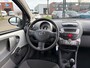 Toyota Aygo 1.0-12V Comfort Navigator | Airco | Navigatie | nieuwe apk |