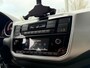 Volkswagen Up! 1.0 BMT high up! / Camera / Cruise control / Climate / Stoelverwarming / Parkeerhulp A